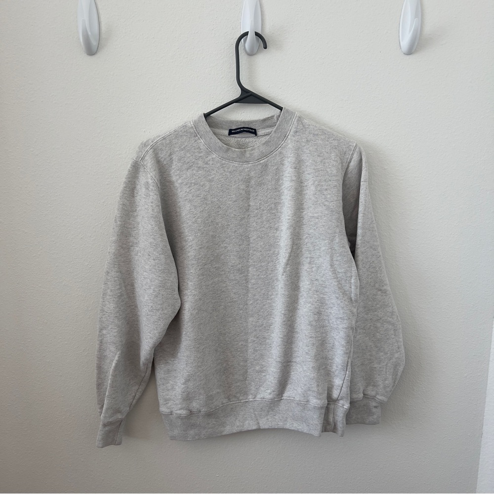 Brandy Melville grey sweatshirt